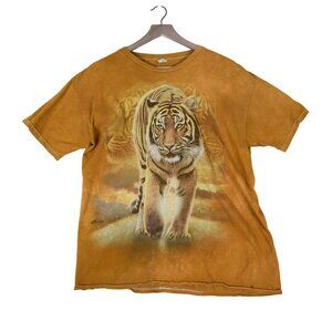 The Mountain Tiger Graphic Tee Size L Vintage 2000s Big Cat Wildlife Y2K Grunge